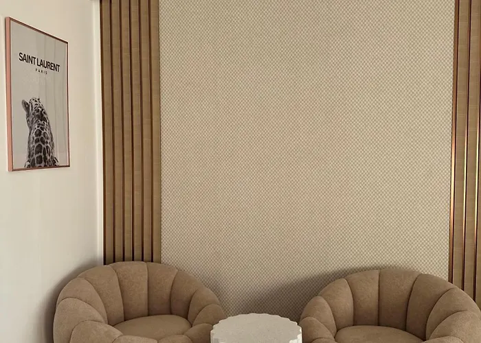 Lv Desiree Loft By Pipera بوخارست