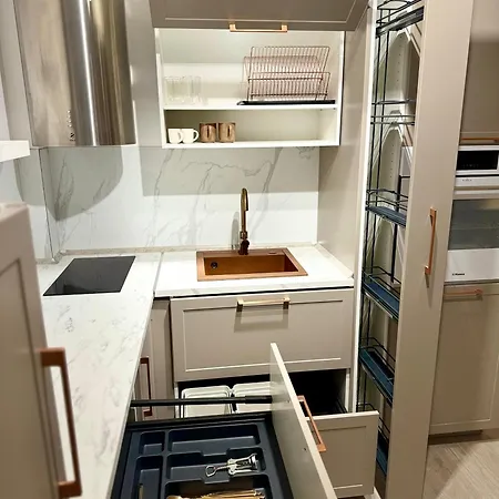 Lv Desiree Loft By Pipera *